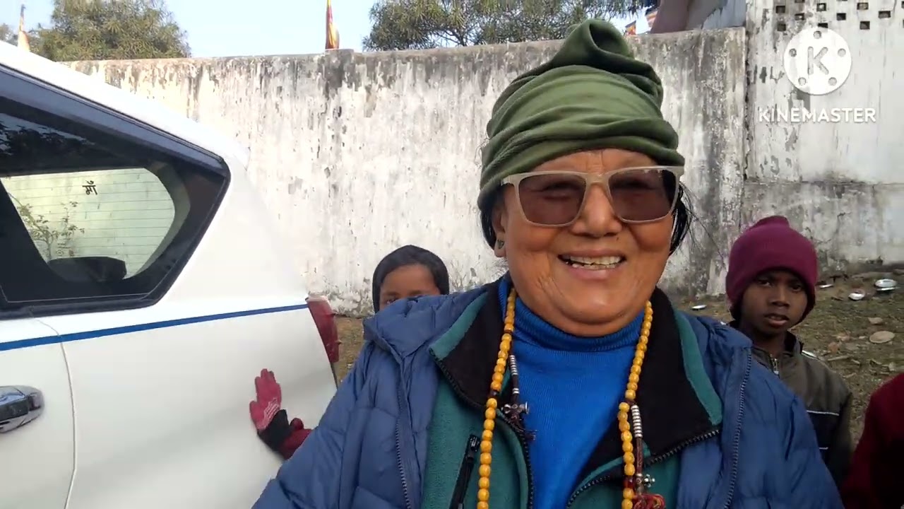 Pilgrims Sujata and Lodhok kava BodhaGaya with family.