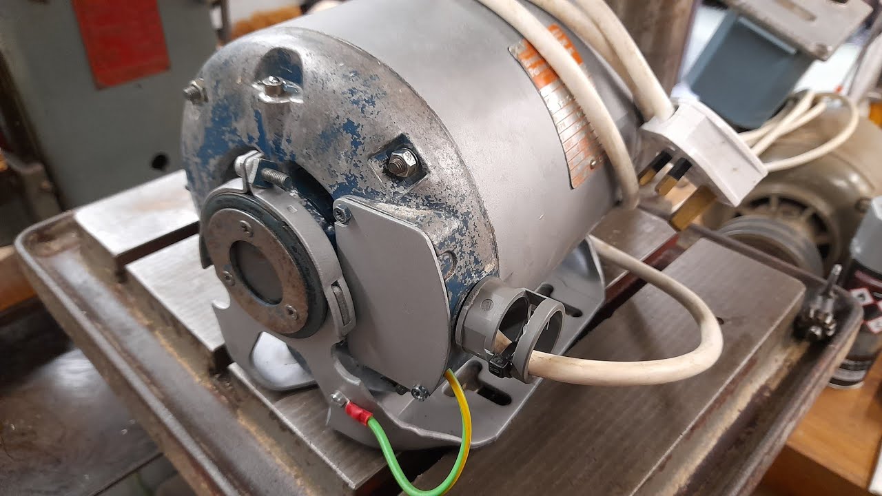 1/3 HP Brook Crompton Parkinson single phase induction motor on resilient foot mount
