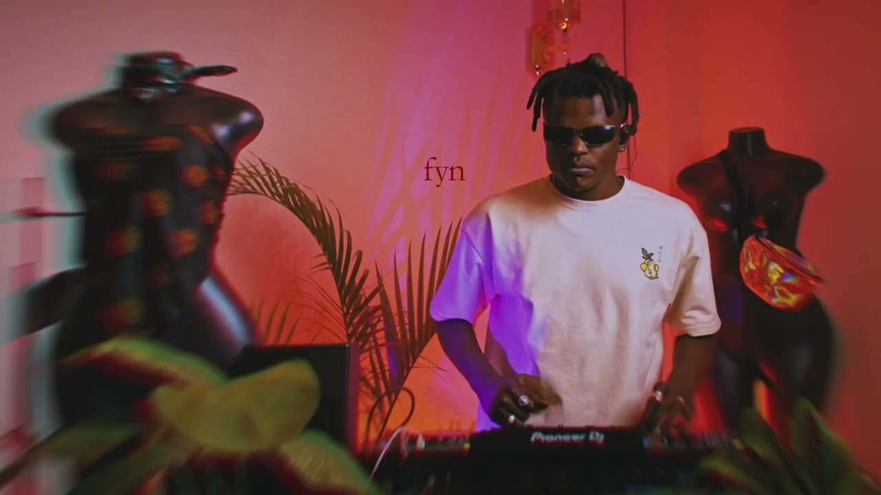 Still Hatari - FYN MIX 18 - Alternative RNB Mix 🔥