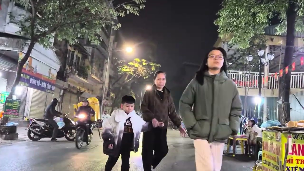 Phố Hàng Khoai Hà Nội mùa đông