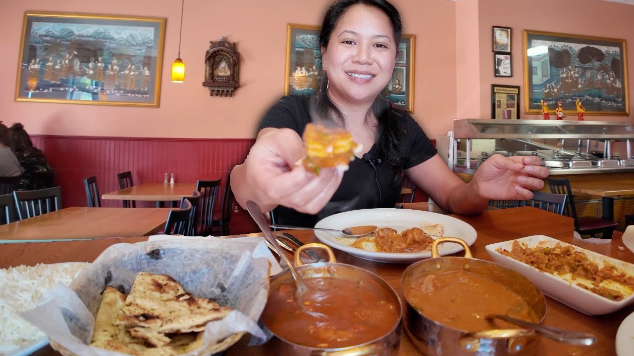 Indian Food Mukbang | Shrimp Curry + Mughali Madrasi + Garlic Naan