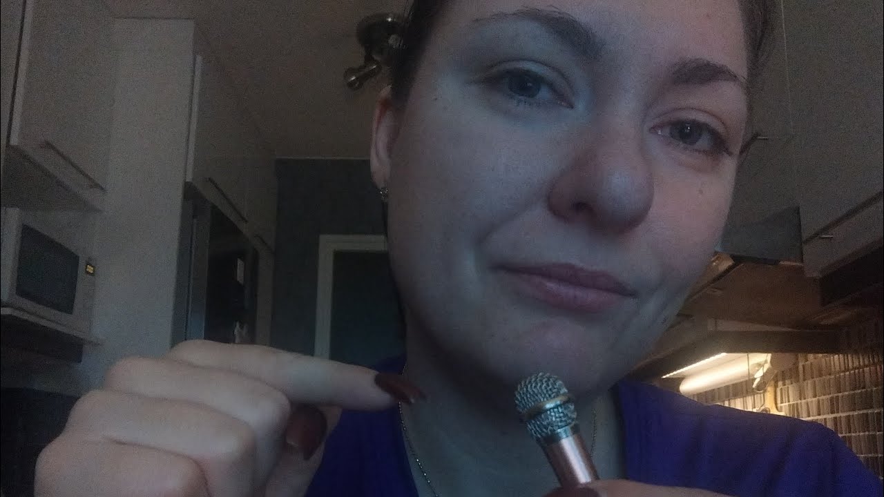 ASMR- Cupped whisper with the fave mic 🎤