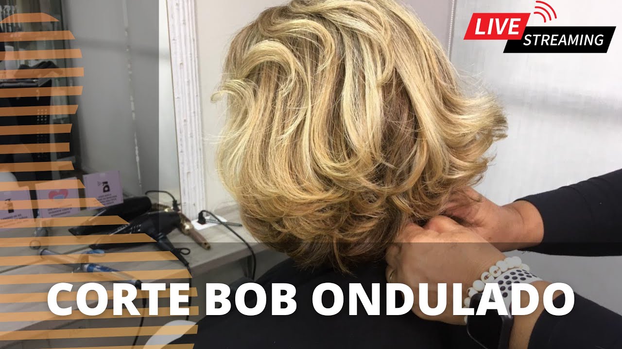 CORTE FEMININO BOB ONDULADO - Marcia Maria