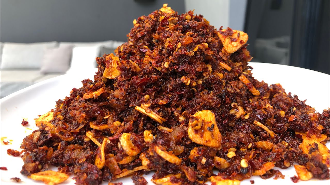 Burmese Dried Prawn Balachaung.🤤(ပုဇွန်ခြောက် ဘာလချောင်ကြော်)