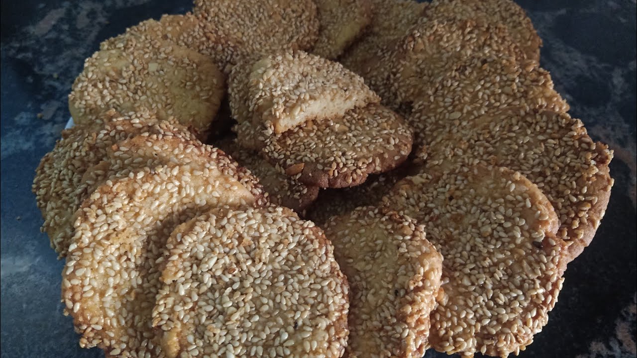 احلى طريقة  برازق   (الشامية)  المقرمشة علي أصولها با السمسم على طريقتي جربيها وادعيلي