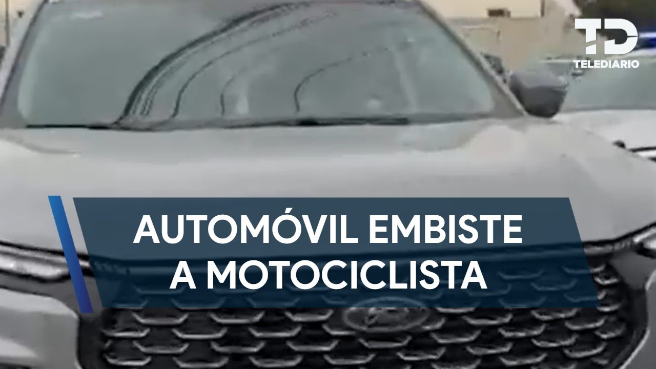 Automóvil embiste a motociclista en la calle José María Lafragua en Saltillo Centro