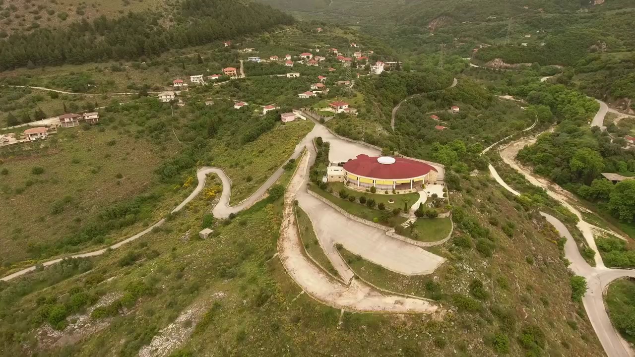 &Sigma;&kappa;&epsilon;&pi;&alpha;&sigma;&tau;ό &Delta;ή&mu;&omicron;&upsilon; &Pi;ά&rho;&gamma;&alpha;&sigmaf; &alpha;&pi;&omicron; &psi;&eta;&lambda;&alpha; - Skepasto, Parga Municipality drone flight