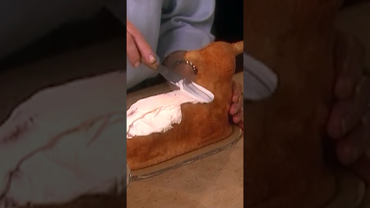 Martha Stewart's Frosted Easter Lamb Cake