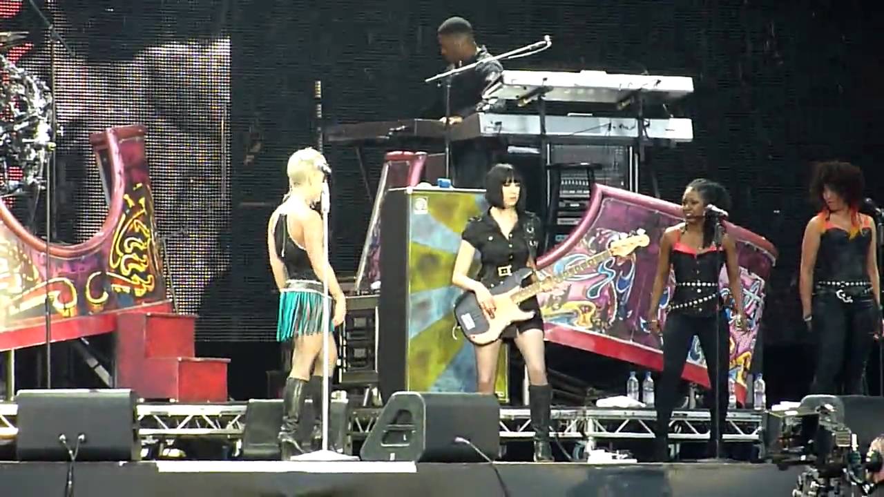 Pink - Who / Police Medley - Live - Isle of Wight Festival - 13th June 2010