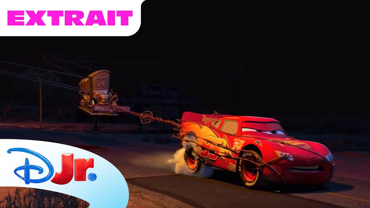 Cars, quatre roues - Extrait : Flash McQueen sème le chaos à Radiator Springs