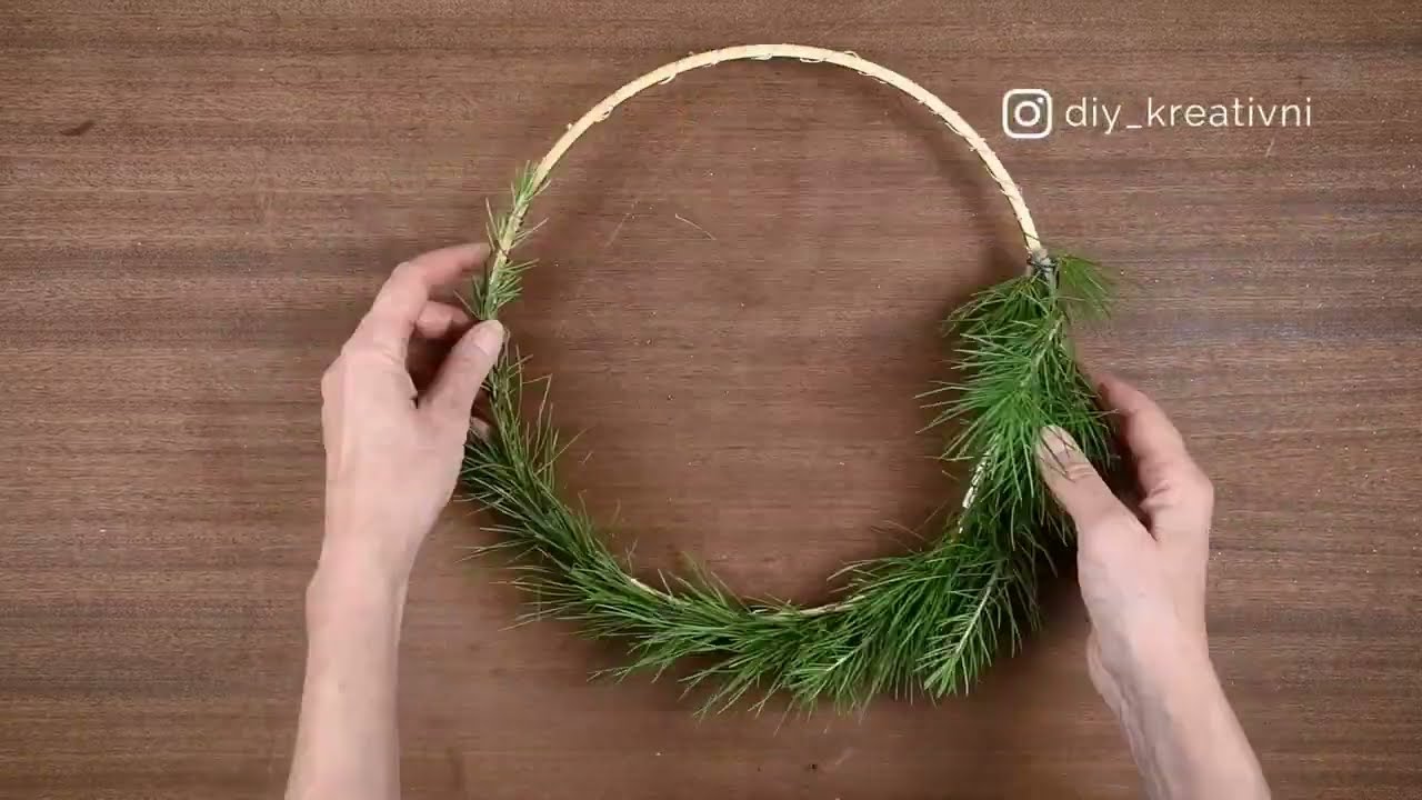 Vánoční dekorace na zeď 2x jinak | Snadná vánoční výzdoba