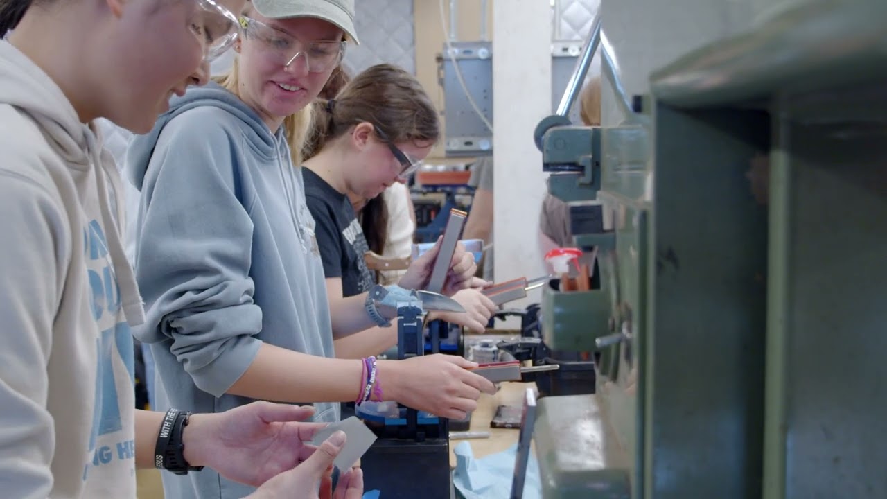The Bladesmithing Course Everyone Wants to Take | MINES MTGN333