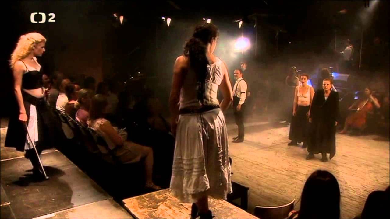 Balada pro banditu - Tam nahoře
