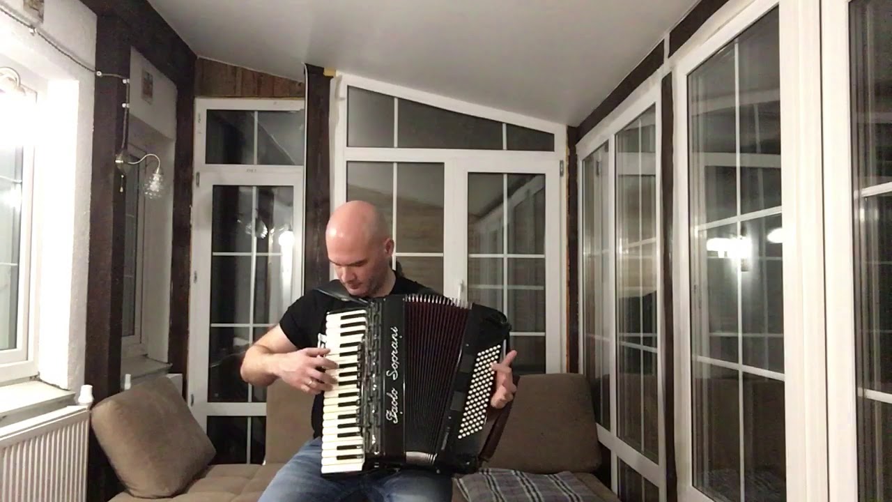 Песенка о медведях