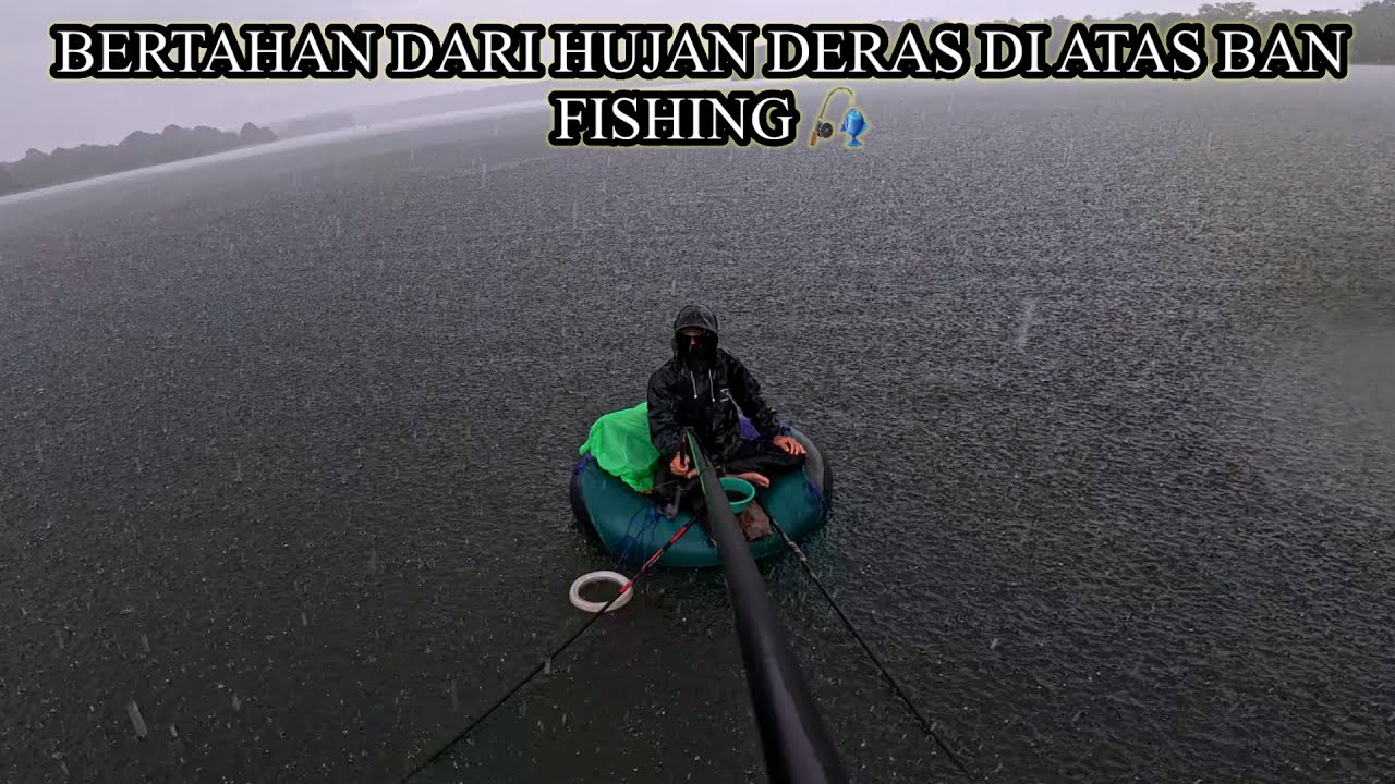 SOLO CAMPING DI SAAT HUJAN DERAS- BERTAHAN DARI HUJAN GUNTUR DI ATAS BAN