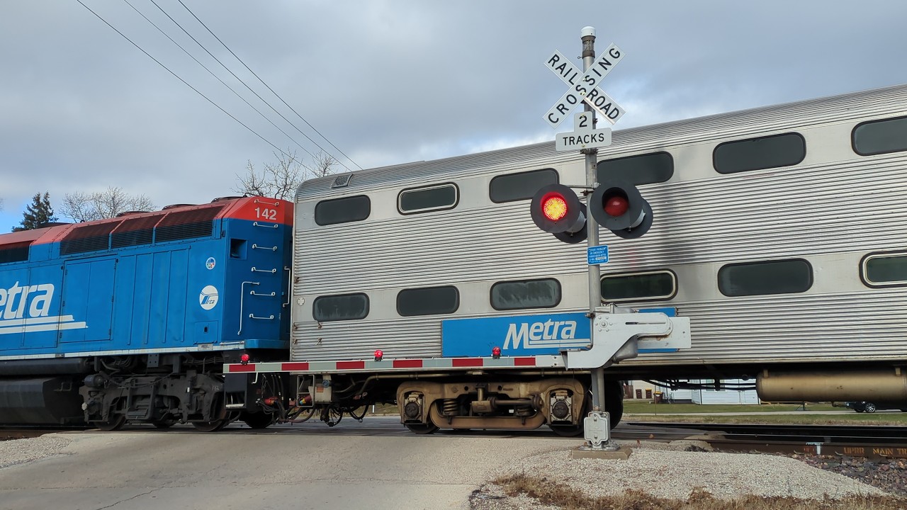 (ASC E-Bell) Jefferson St. Railroad Crossing (Harvard, IL) 11/28/25