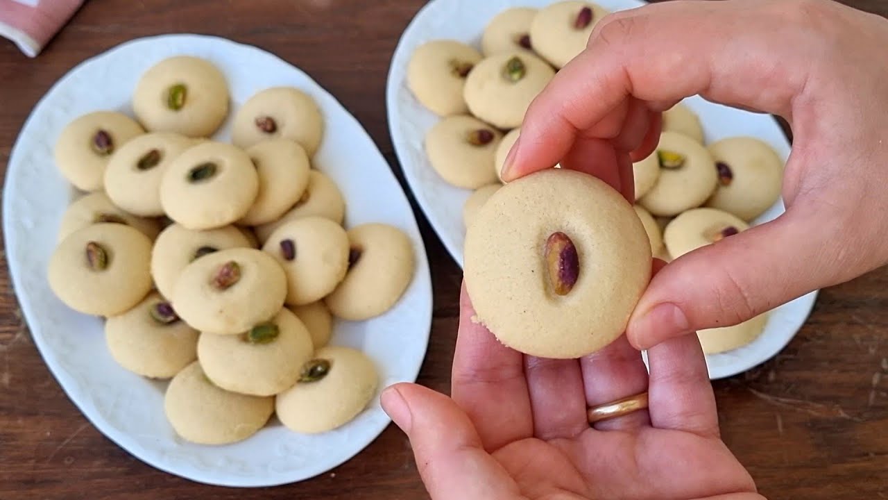 الغريبه الناعمه