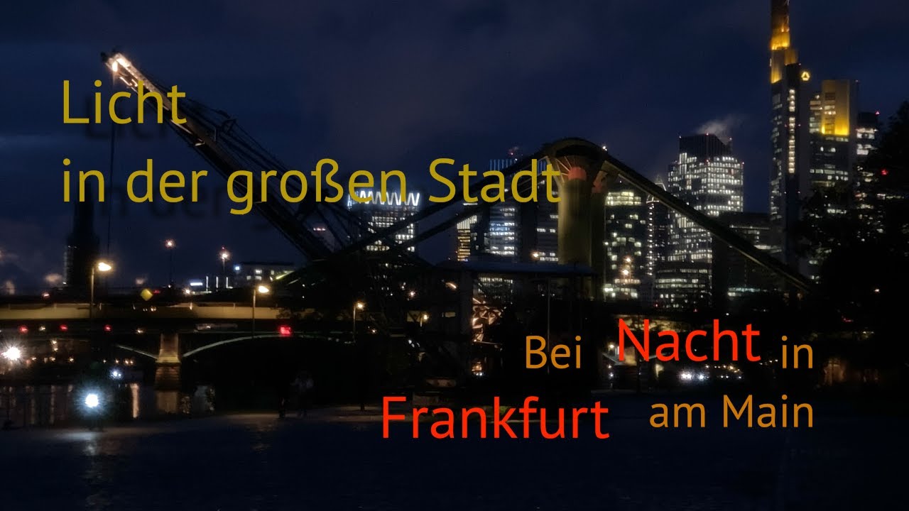 Lichter in der gro&szlig;en Stadt - Filmen bei Nacht in Frankfurt am Main - Deutschland -  mit dem iPhone