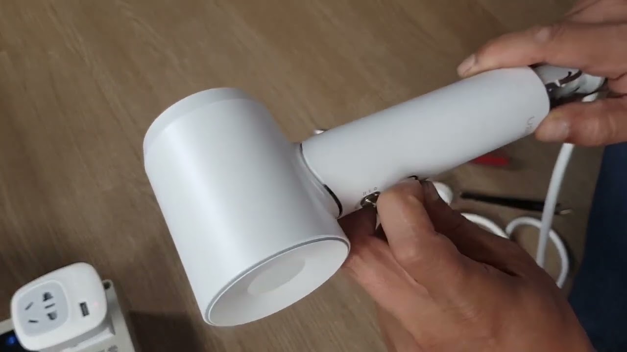 헤어드라이기 뜨거운바람이 안나옴 히터쪽 문제발생 수리요청 택배보내주셨네요 수리완료