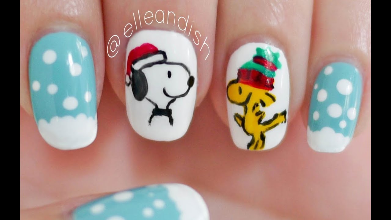 Peanuts: Snoopy & Woodstock Christmas Nails