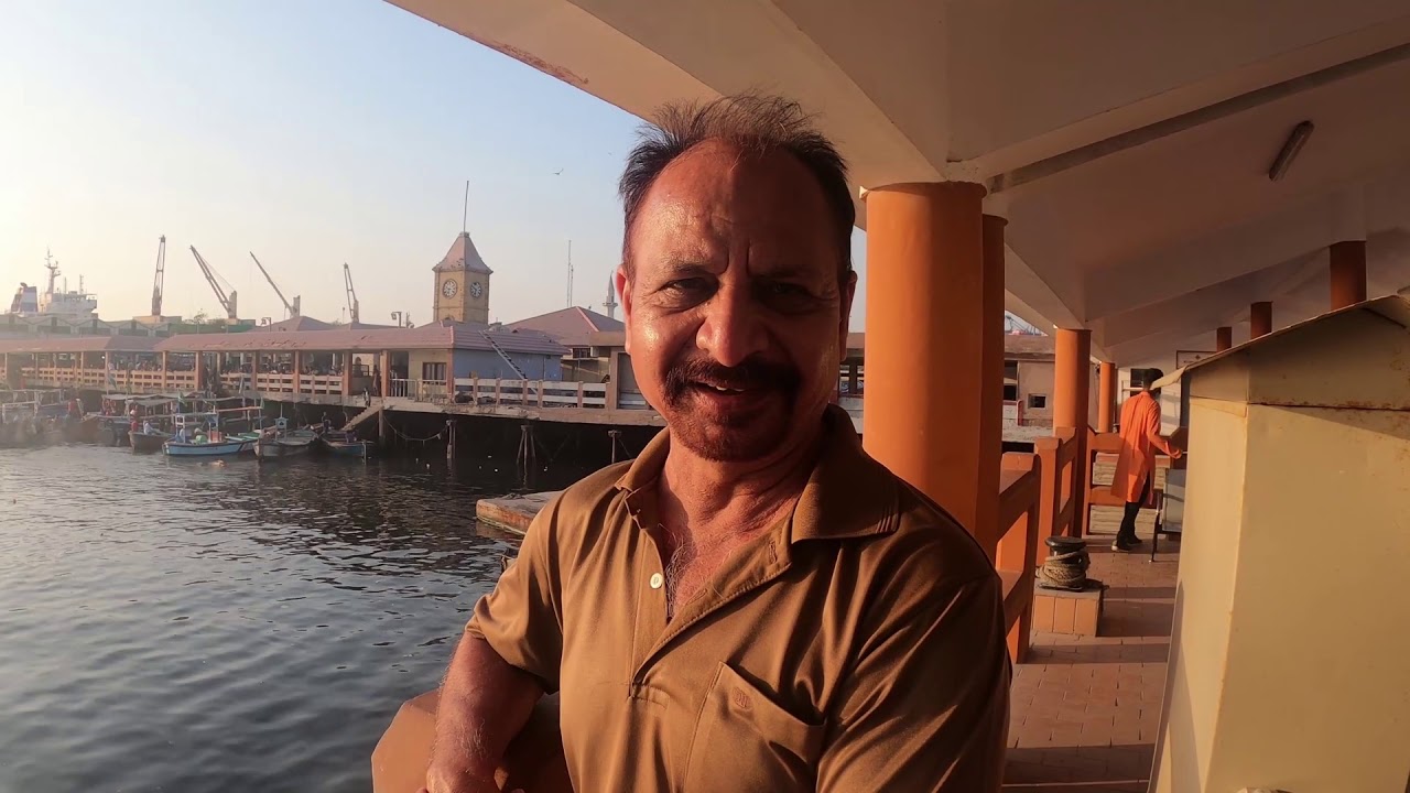 Kemari to Manora | nomadic.safdar