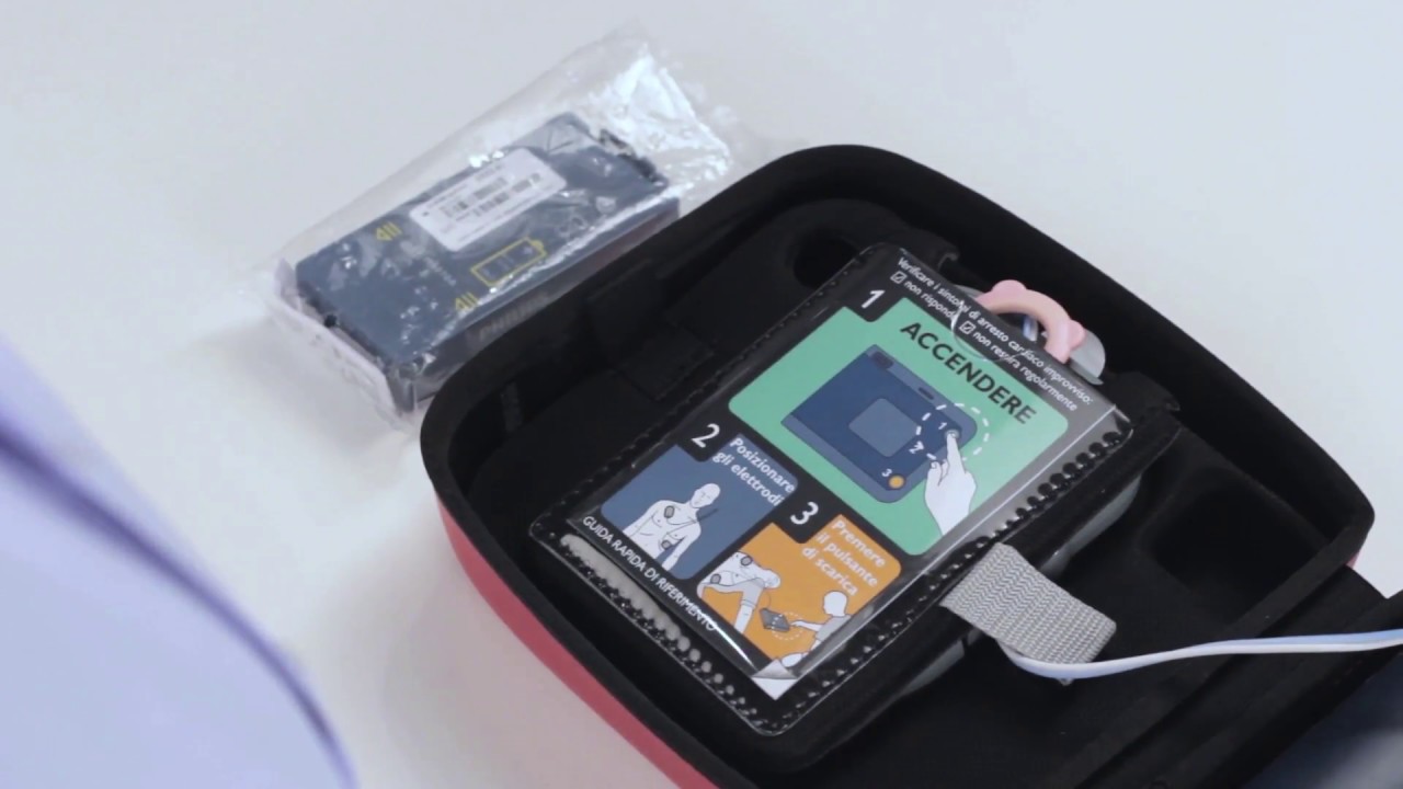 Come Sostituire la Batteria del Defibrillatore Philips FRX
