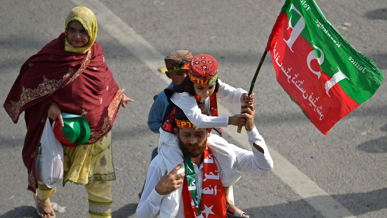 PTI holds 'massive' rally in Islamabad ahead of no-trust vote