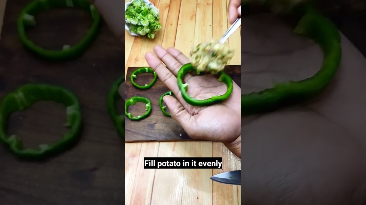 Potato Stuffed Cheesy Capsicum #shorts #stuffedcapsicum #capsicum #recipevideo