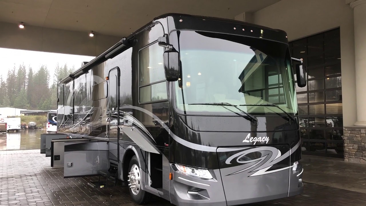 2018 Forest River Legacy 38C