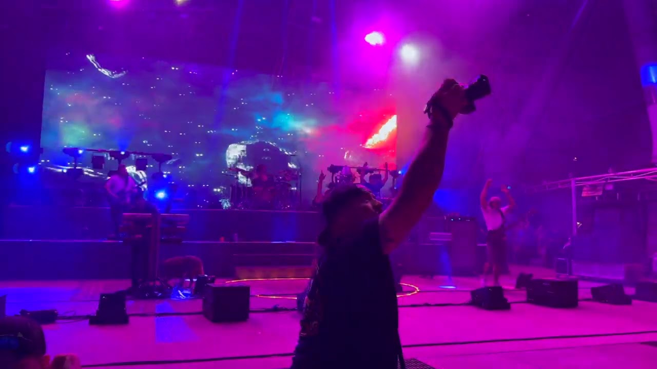 “Moon Palace” intro by Stick Figure at Red Rocks on July 24th, 2024