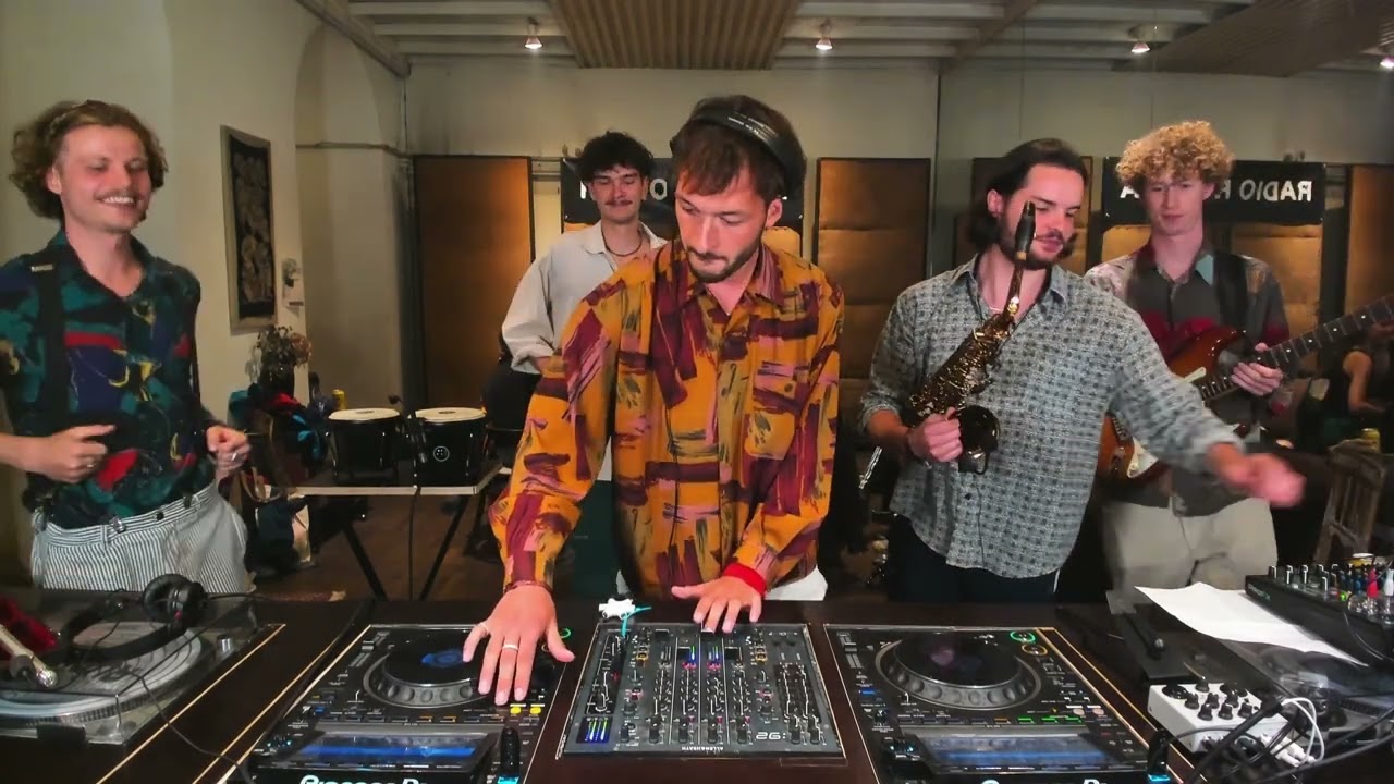 Montezuma | Radio Rudina