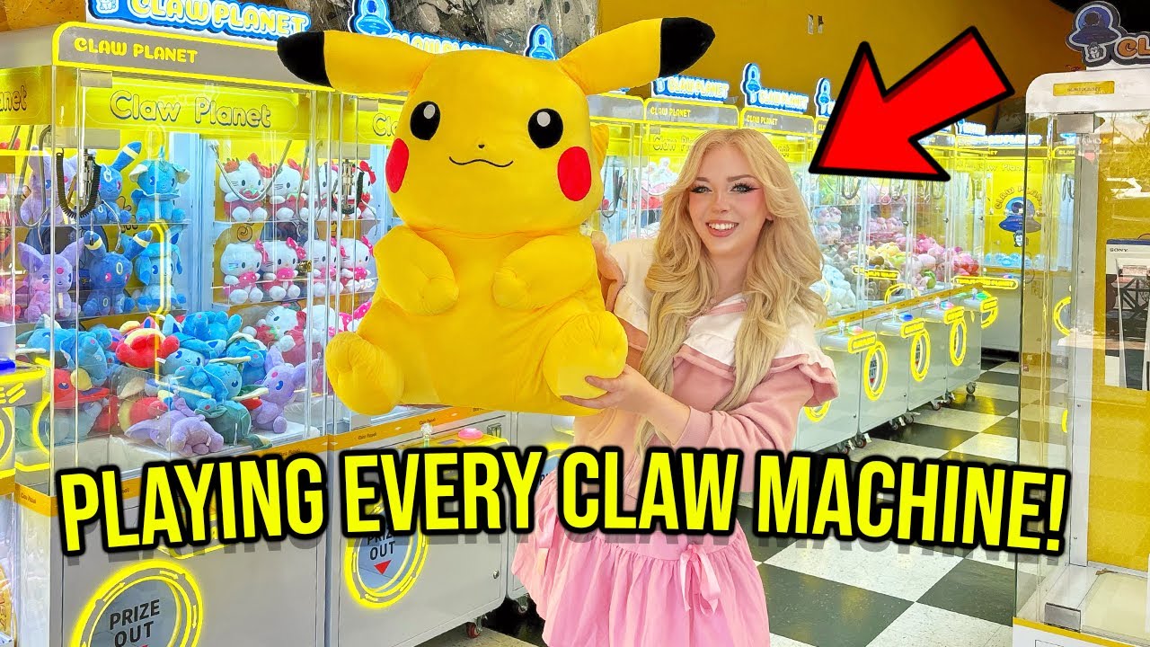 I PLAYED EVERY CLAW MACHINE AT THIS CUTE ARCADE!! (*I WON A HUGE PRIZE!*)