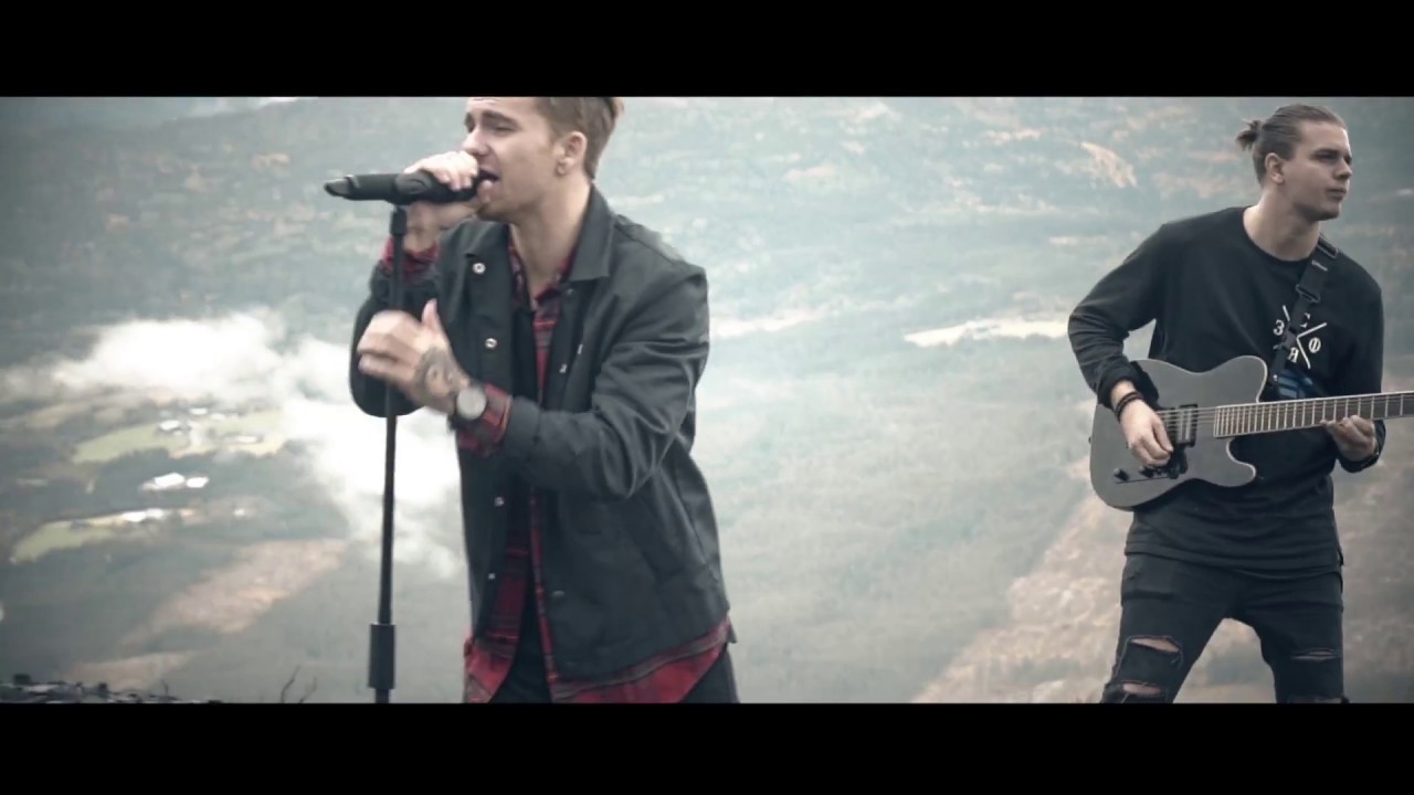 AVIANA - Canvas (OFFICIAL MUSIC VIDEO)