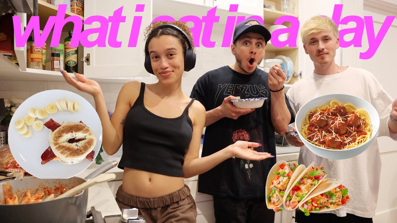 WHAT I EAT IN A DAY AT HOME + COOKING WITH THE BOYS