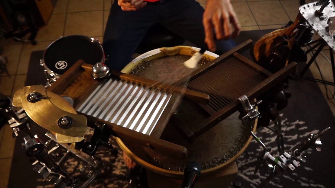 Cincinnati washboards played with Vic Firth Dreadlocks brushes - Marcelo Woloski