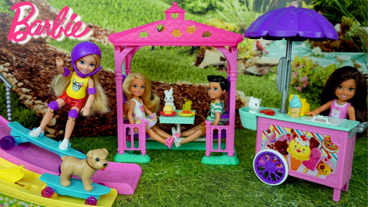 Barbie Baby Sister  Chelsea Skating Park , Ice Cream Stand and Picnic Playset