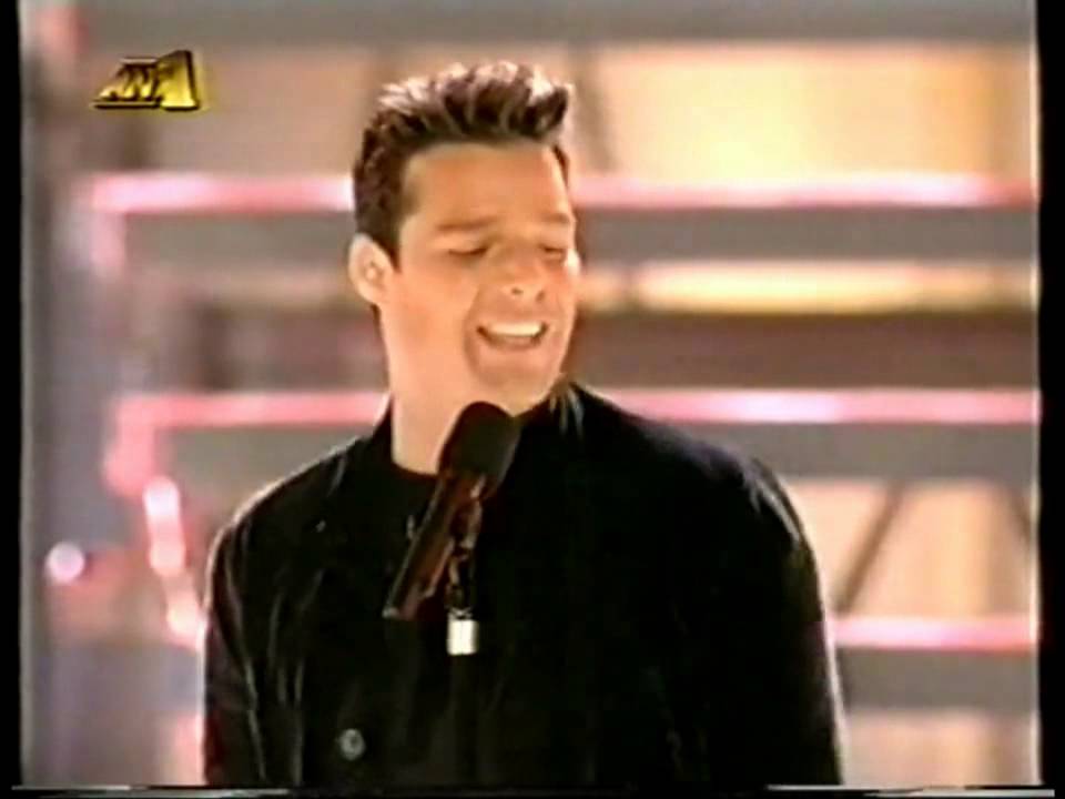 Ricky Martin - Ay Ay Ay It's Christmas