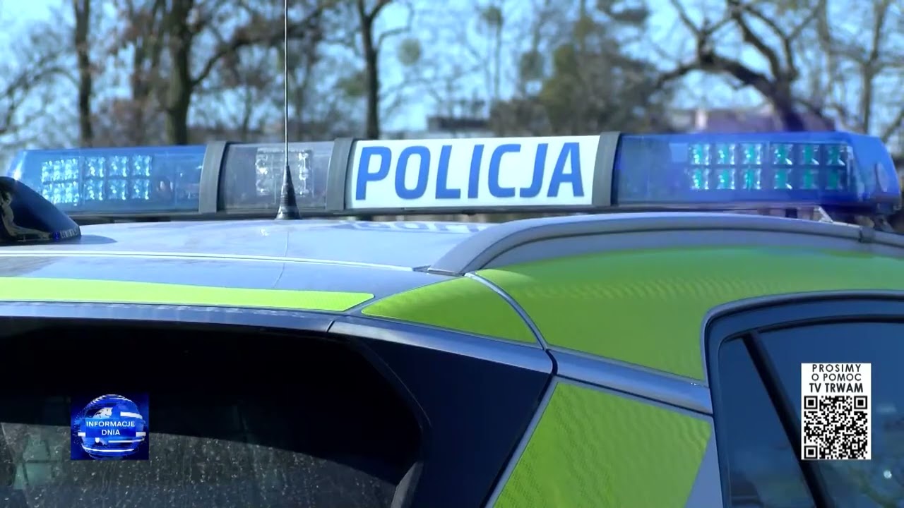 nagi migrant szedł mostem w Toruniu