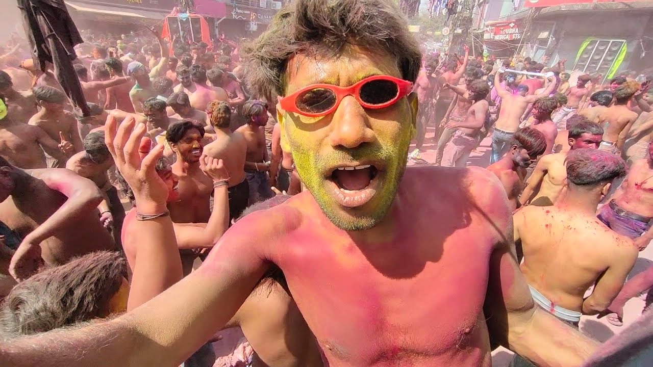 Kanpur Arya Nagar ki kapda faad holi || Ghumakkad 