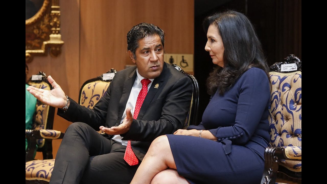 Nogui Acosta descarta nuevos impuestos en el gobierno de Laura Fernández