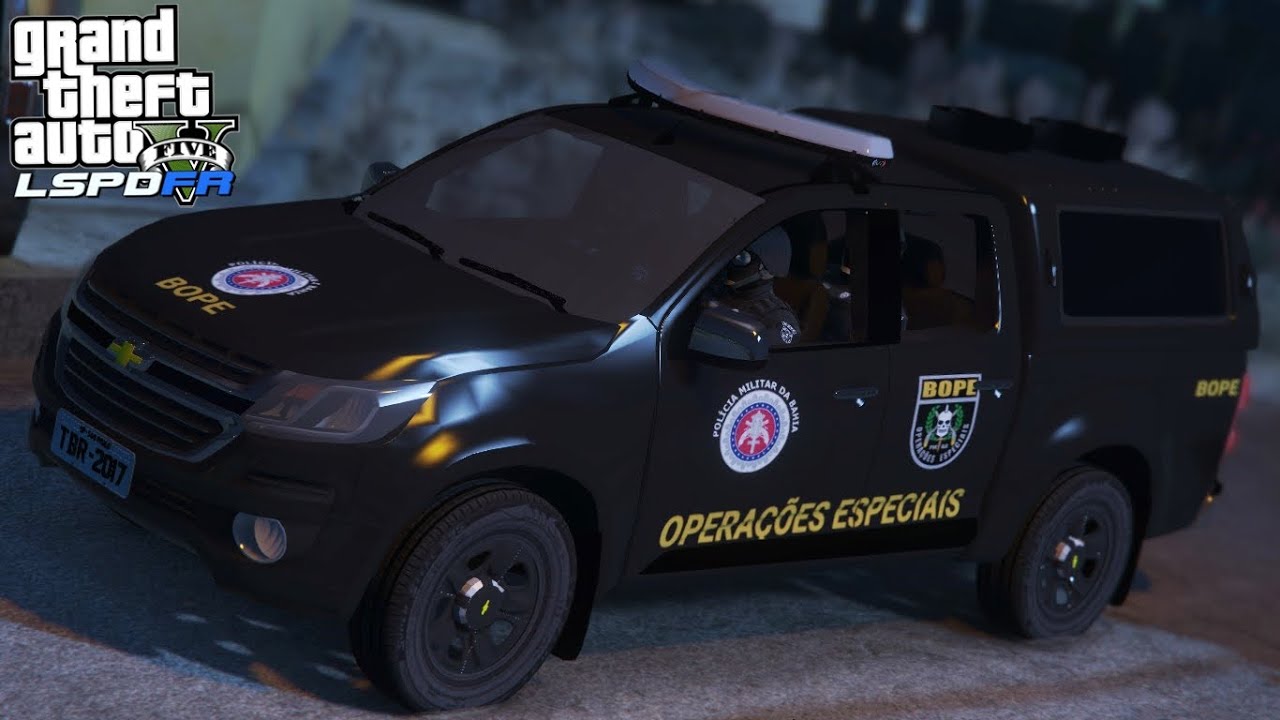 GTA V PMBA - BOPE SOBE A FAVELA PRA RESGATAR POLICIAIS BALEADOS EM TIROTEIO #185