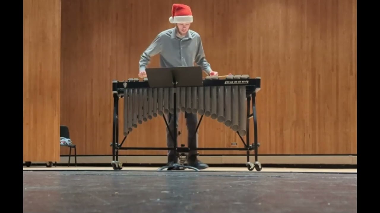 The Christmas Song (Robert Wells, arr. Patrick Roulet)