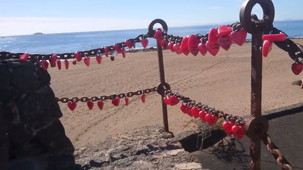 lunchtime walk round Matagorda, Puerto Del Carmen, Lanzarote, 24 degrees (18/11/2024)