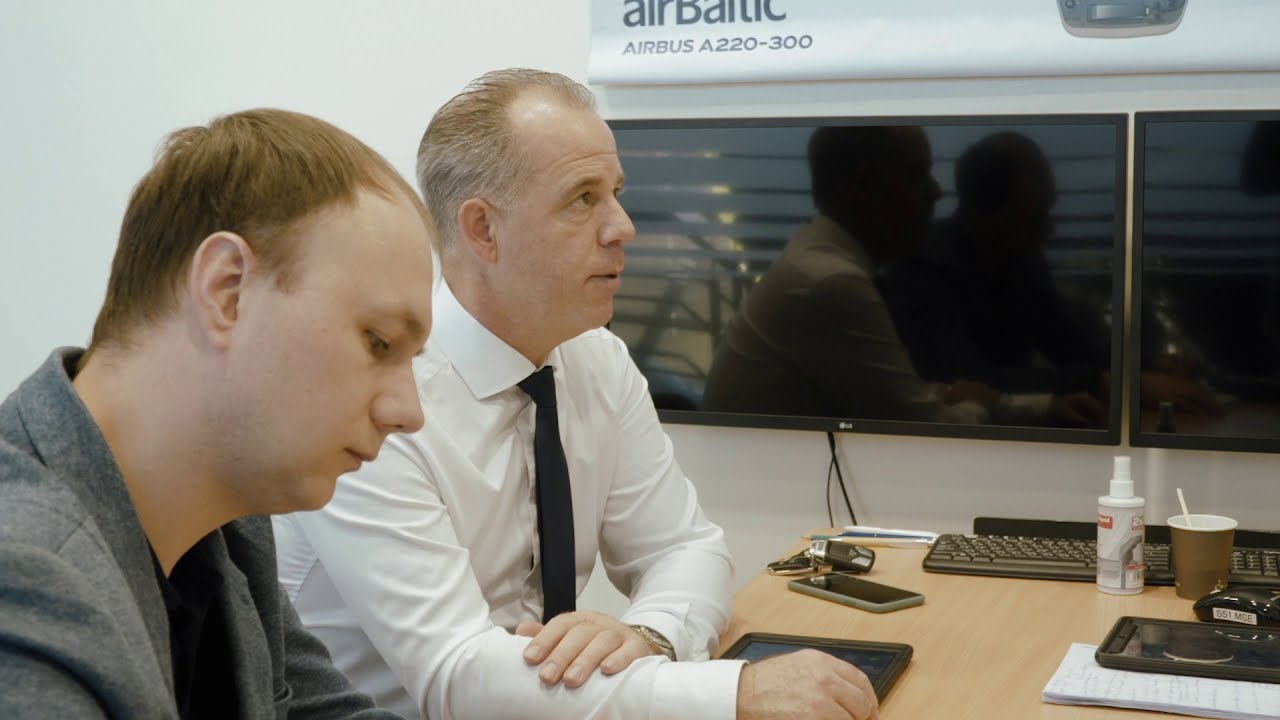 airBaltic CEO Completes Airbus A220 Type Rating