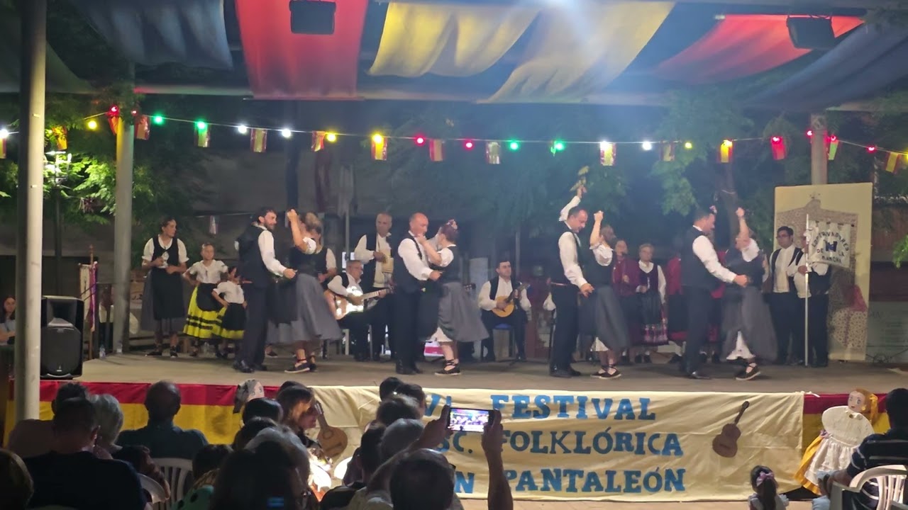 Fandango de Hinojosas y Jota de Villapalacios
