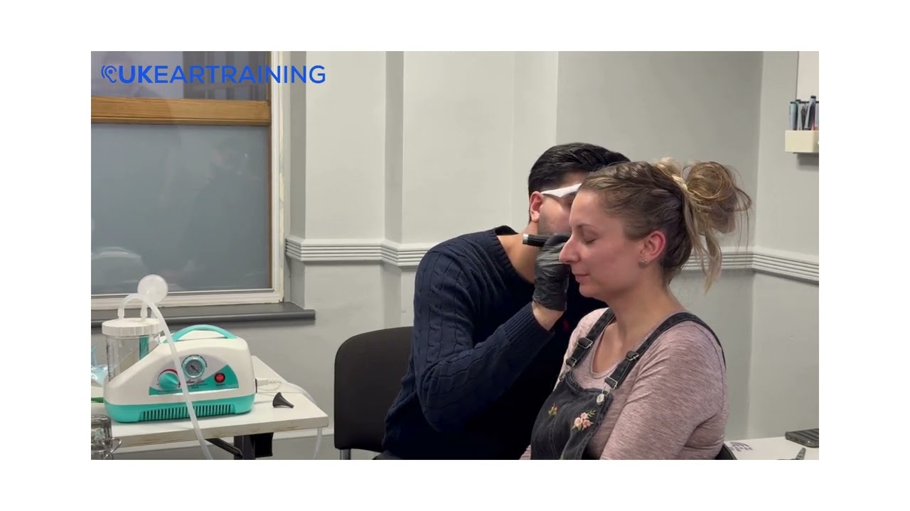 UK Ear Training - Ear Wax Removal Training Across The UK