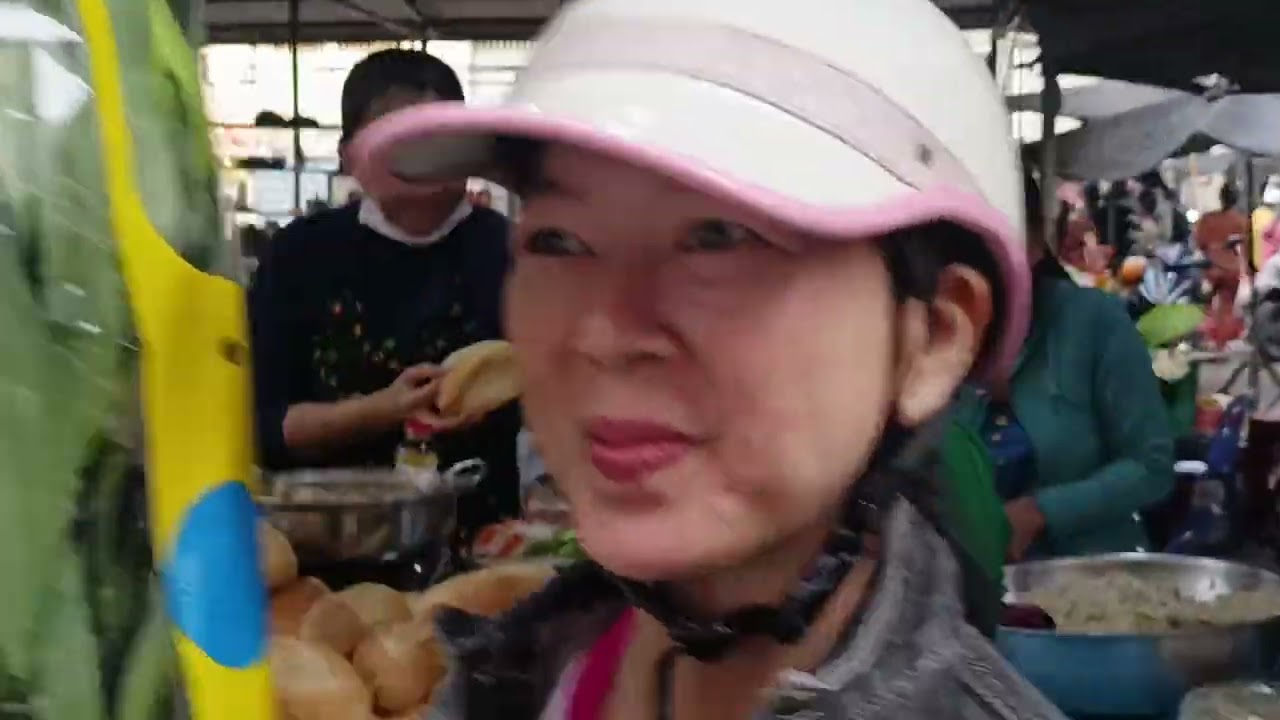 Chợ Hoà Lạc , Định An, xã Lai Vung, ĐT,  sáng ngày 28 Tết 2026.