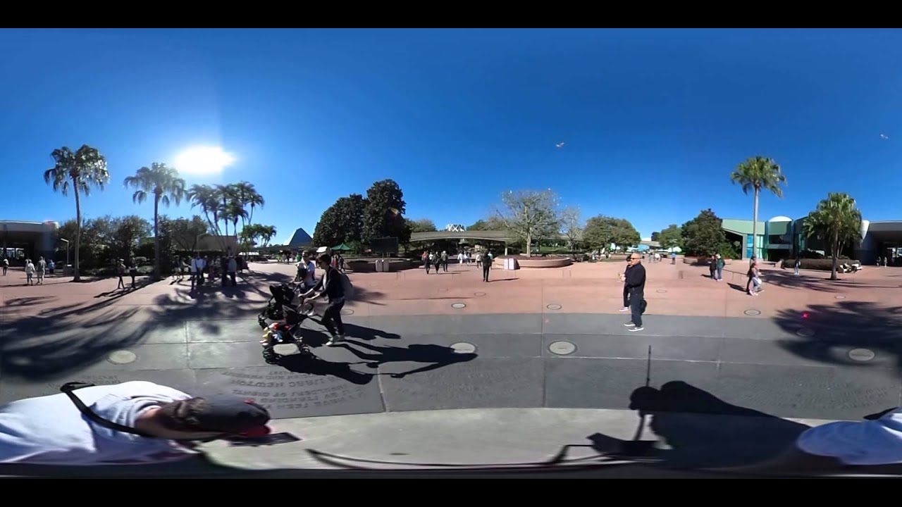 Future World West - 360&deg; Atmosphere