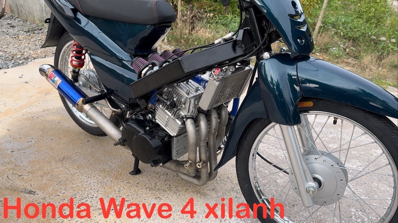 Building a Honda Wave engine with up to 4 cylinders, scavenging for parts from scrap metal.