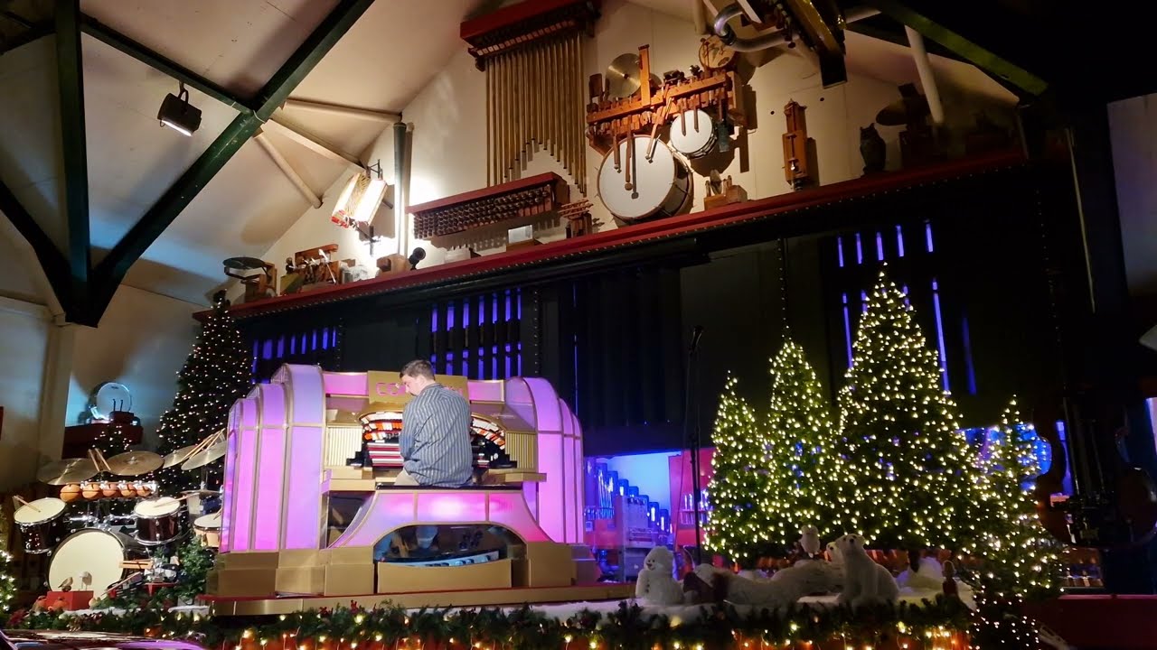 Christian Cartwright at the Pipes in the Peaks Compton Organ  - Merry Christmas Everyone